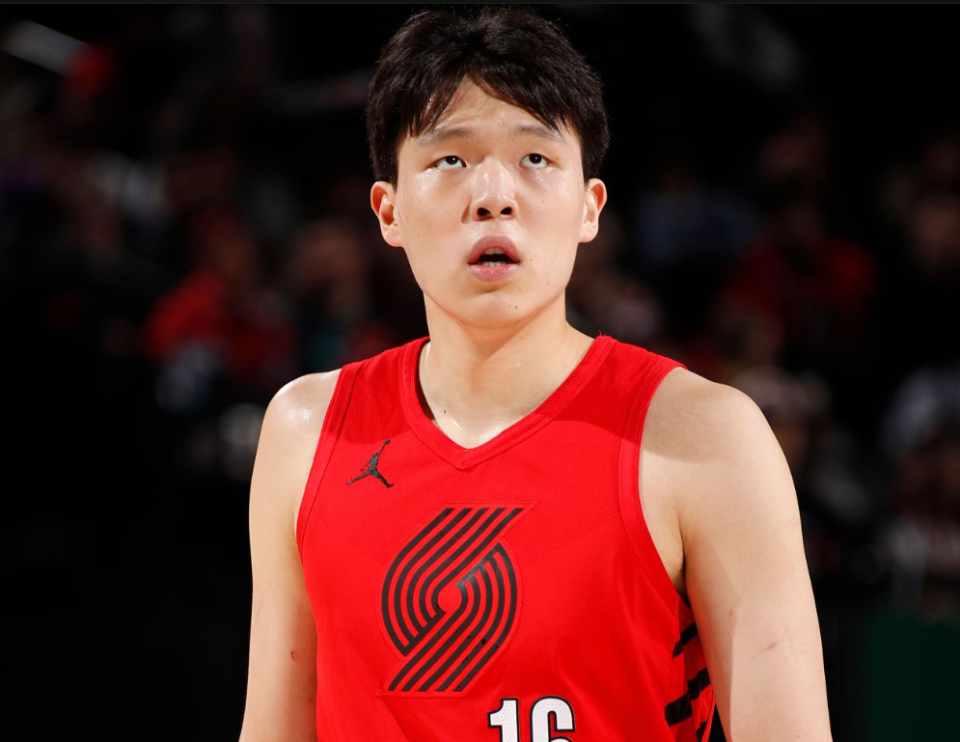 kaiyun体育开云-美媒：杨瀚森亮眼特质没能带到NBA舞台 把他留在发展联盟是最优解